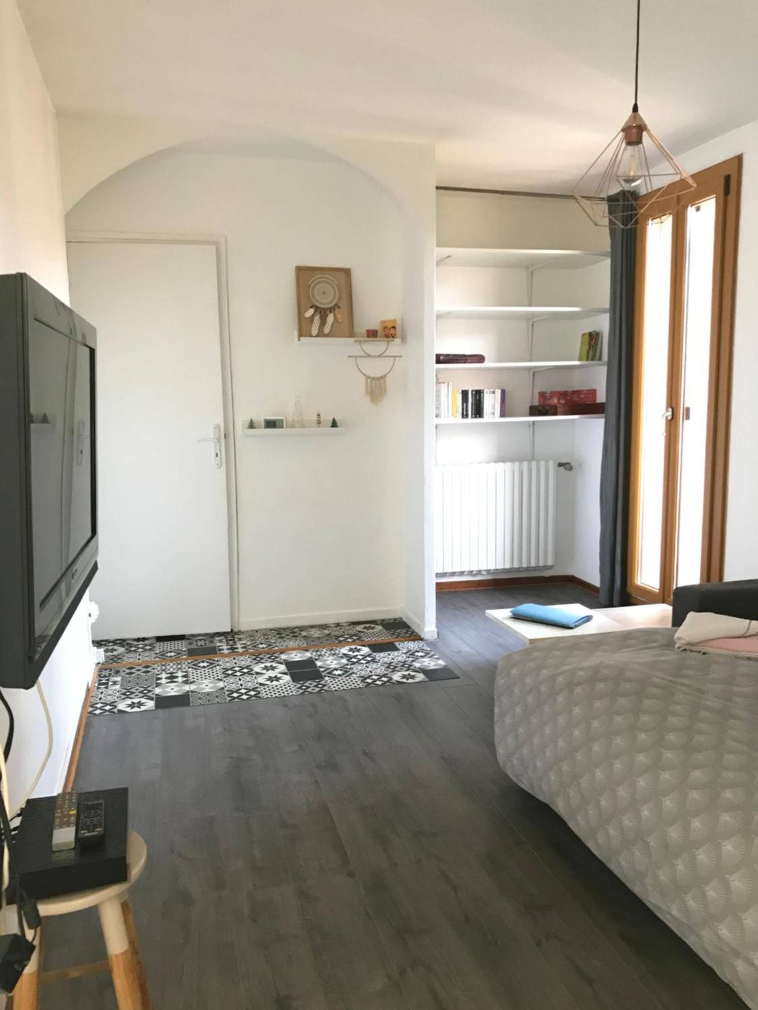 Appartement Dans Maison Brié-et-Angonnes Exterior photo